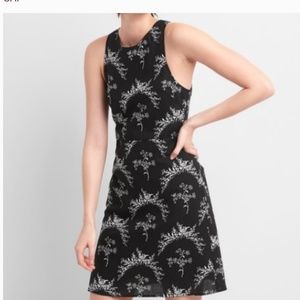 Gap Linen Dress 14 TALL With Pockets